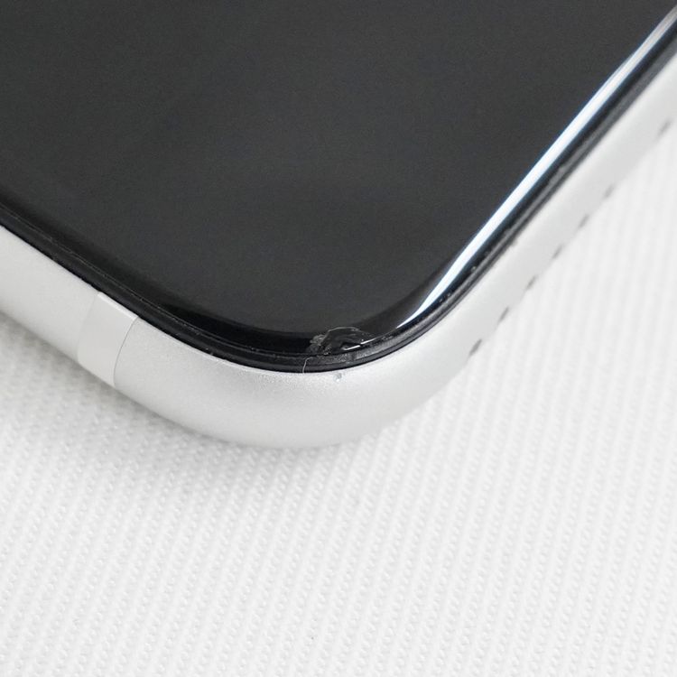 �ڼ��ߤʤߡۡ�1114���ɥ����iPhoneSE2 64GB MHGQ3J/A �ۥ磻�ȡ����
