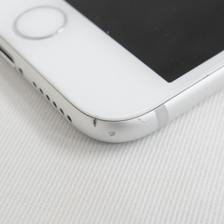 �ڼ��ߤʤߡۡ�1133���ɥ����iPhone7 32GB MNCF2J/A ����С������