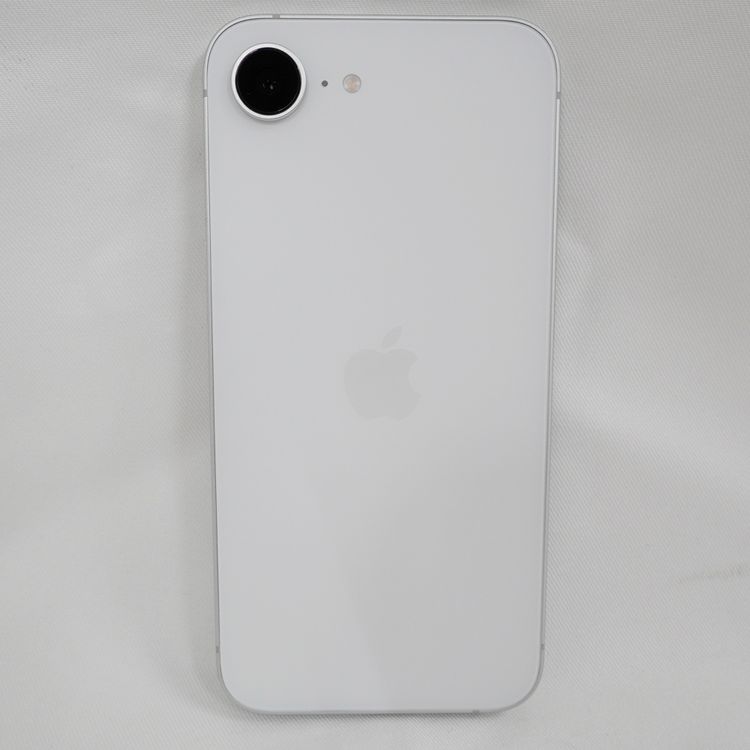 �ڼ��ߤʤߡۡ�1101��SB��iPhone 16e 128GB �ۥ磻�� MD1R4J/A��Ķ����