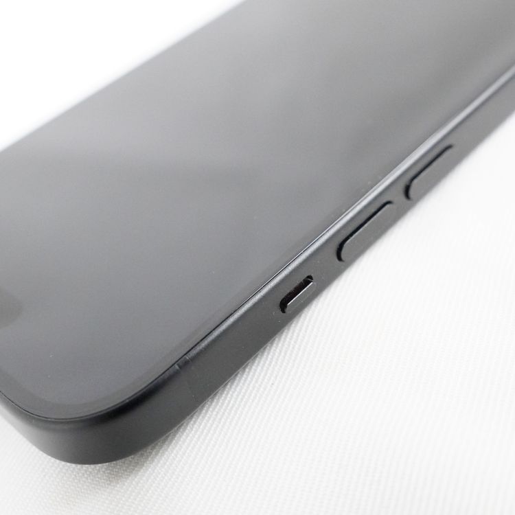 �ڼ��ߤʤߡۡ�1128��AU��iPhone15 128GB MTMH3J/A �֥�å������