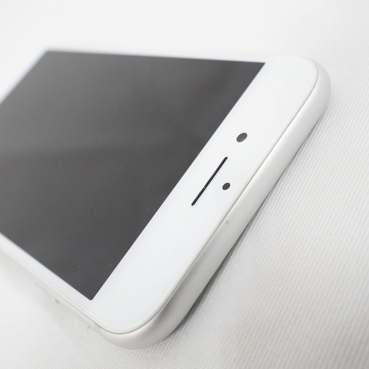�ڼ��ߤʤߡۡ�1124���ɥ����iPhone8 MQ792J/A 64GB ����С������