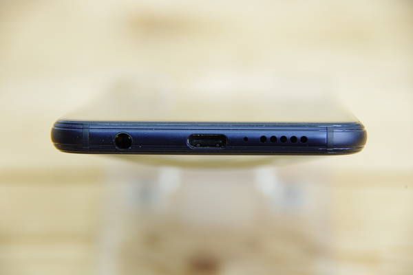 ムスビー｜新品 ロック解除済 au HUAWEI P20 lite HWV32 ミッドナイト  