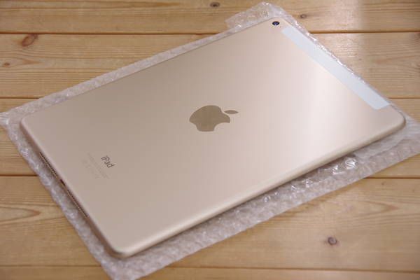ムスビー｜本体交換品 docomo iPad Air 2 64GB ゴールド 金 Wi-Fi+ 