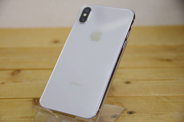 ムスビー｜中古 au Apple iPhone X 256GB シルバー Silver ブルータス 