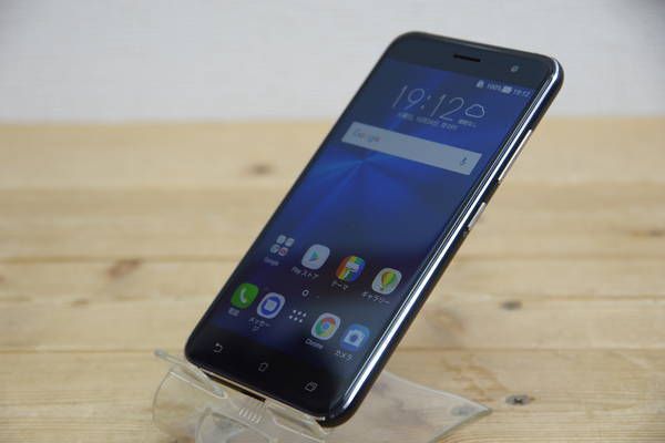 ��� ASUS ZenFone3 ZE520KL �֥�å� SIM�ե꡼ �֥롼������Х���