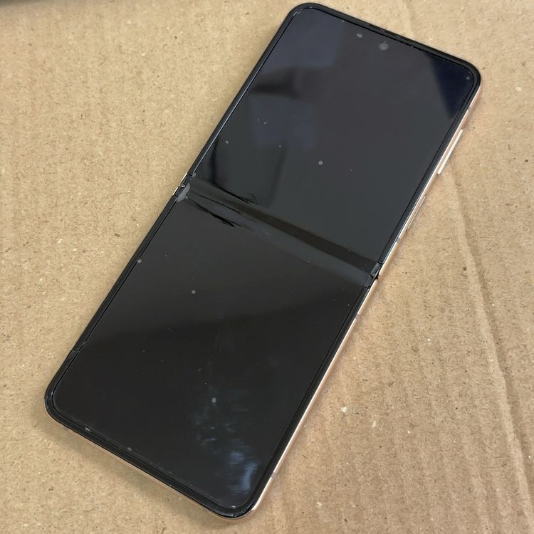 GALAXY z flip 4 ǥ롡