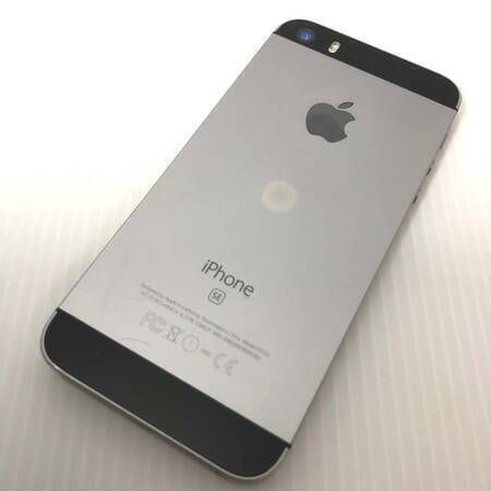 ムスビー｜☆安心保証付☆《送料無料》 NTTドコモ iPhone SE 64GB 