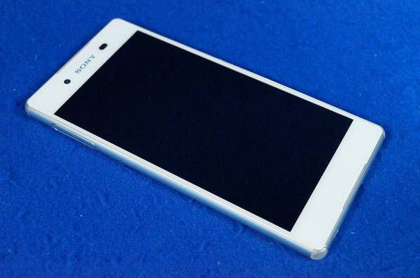 ����Ţ�docomo Xperia Z4 SO-03G SIM FREE �ۥ磻�� No.501