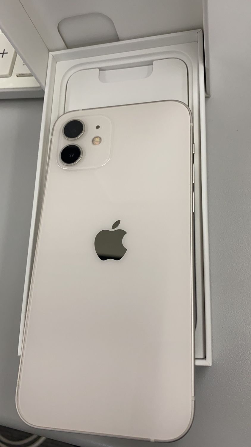 ムスビー｜[Quality Shop]中古美品SIMフリー iPhone12 64GB 白 