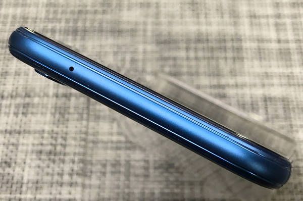 ����š�au HUAWEI P20 lite HWV32 �֥롼���֥����ݾڡ�