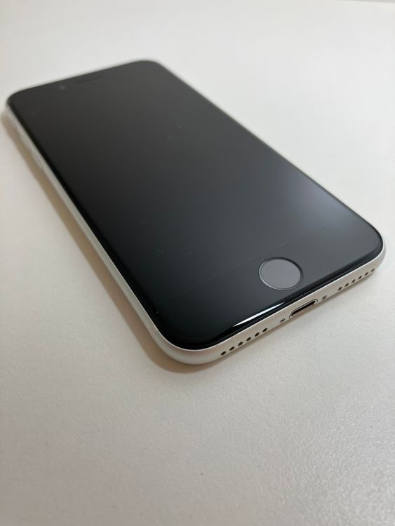 ���� iPhone��SE2��128GB���ۥ磻�ȡ�SIM���å�����Ѥ�