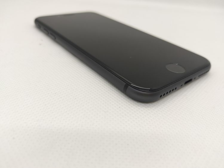 ���� iPhone8��64GB�����ڡ������쥤��SIM���å�����Ѥ� ���ʥ������դ�