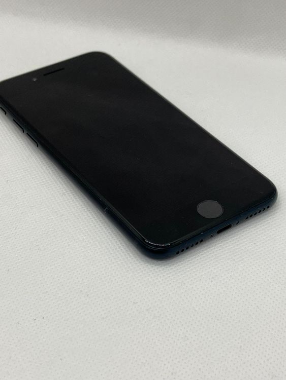 ���� iPhone��SE3��64GB���ߥåɥʥ��ȡ�SIM���å�����Ѥ�
