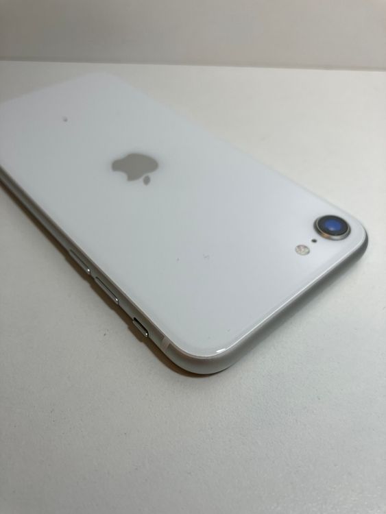 ���� iPhone��SE2��128GB���ۥ磻�ȡ�SIM���å�����Ѥ�