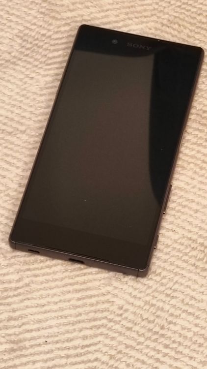 ���ʡ�XPERIA Z5���ץ�ߥ���(E6683)������ե꡼