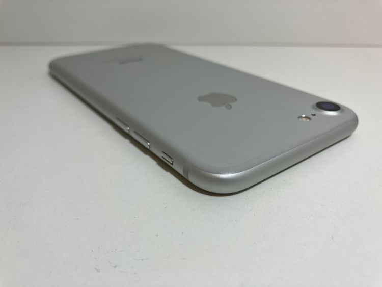 ���� iPhone7��32GB������С���SIM���å�����Ѥߡ����ʥ������դ�