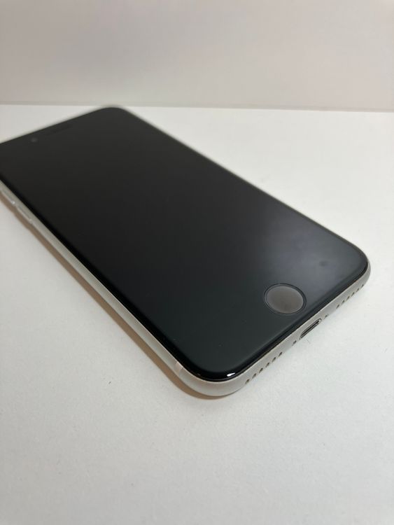 ���� iPhone��SE2��128GB���ۥ磻�ȡ�SIM���å�����Ѥ�