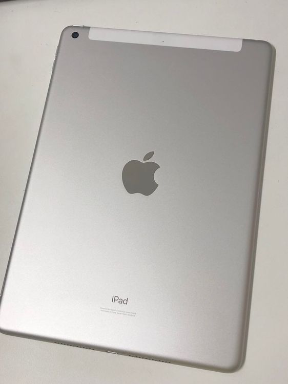 ������Х����SIM�ե꡼ iPad 8 Wi-Fi+Cellular 32GB ����С�