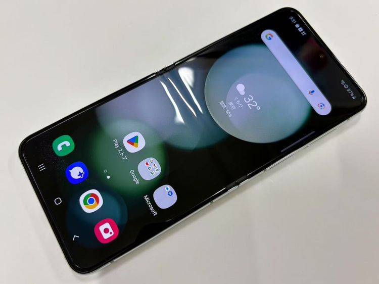 ������Х����SIM�ե꡼AU Galaxy Z Flip5 SCG23 256GB [�ߥ��]