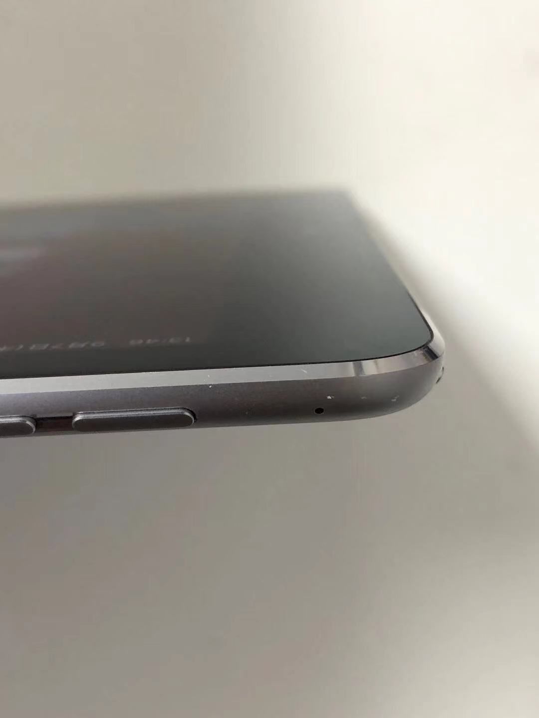 ムスビー｜セイモバイル☆Softbank iPad Air2 Wi-Fi+Cell 64GB 
