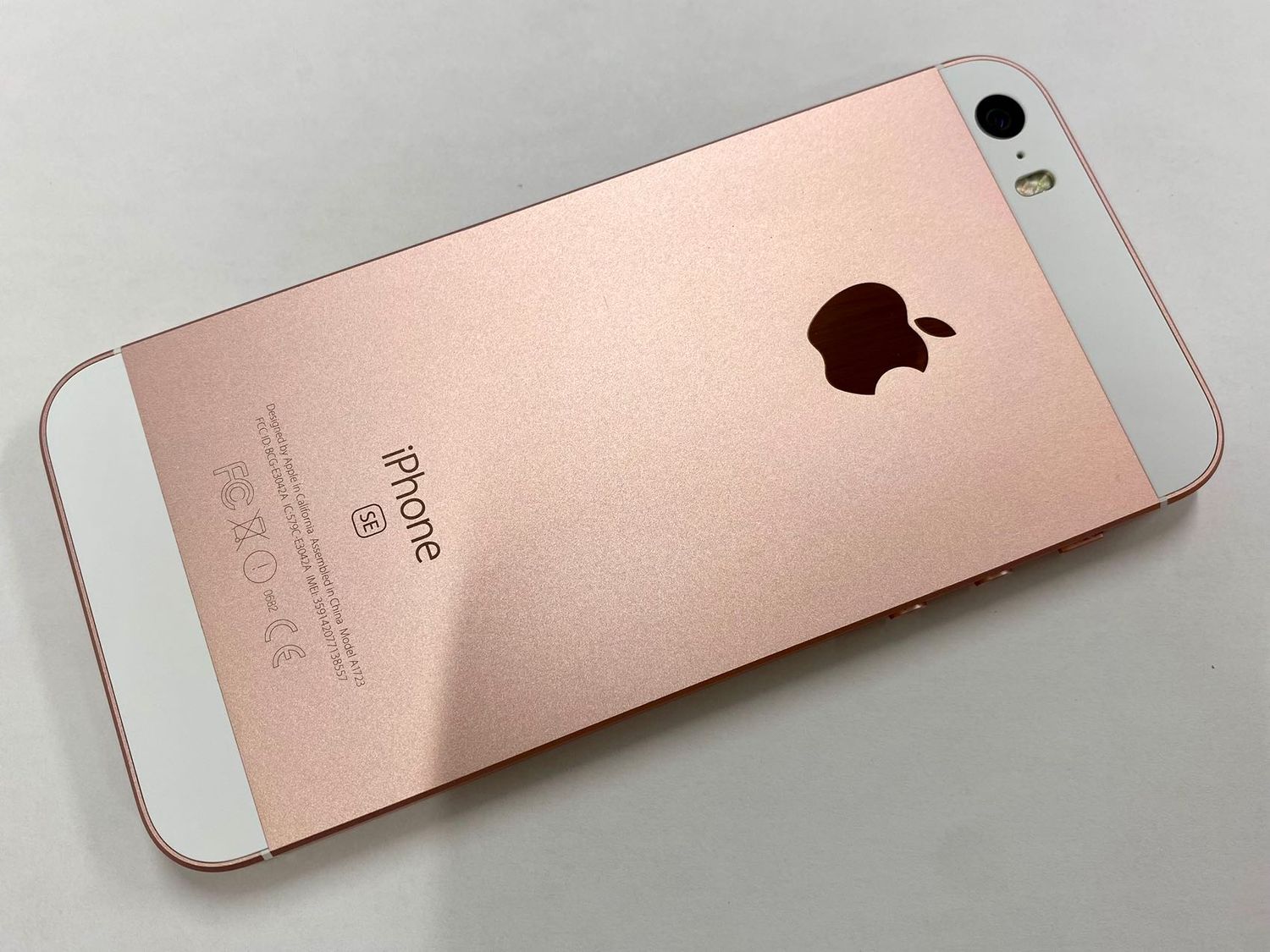 ムスビー｜セイモバイル☆SIMフリー iPhoneSE 第1世代 32GB ローズ  