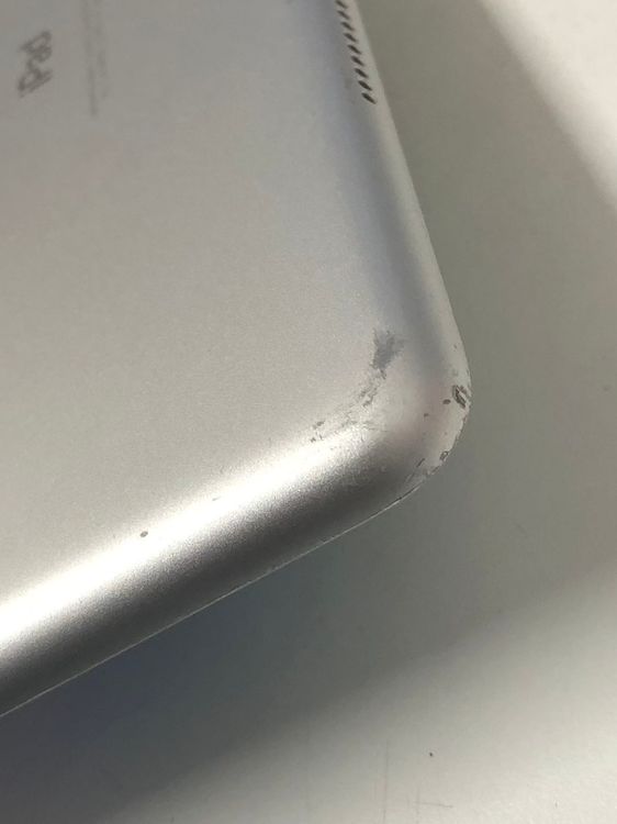 ������Х����iPad 5 Wi-Fi 32GB ����С� MP2G2J/A