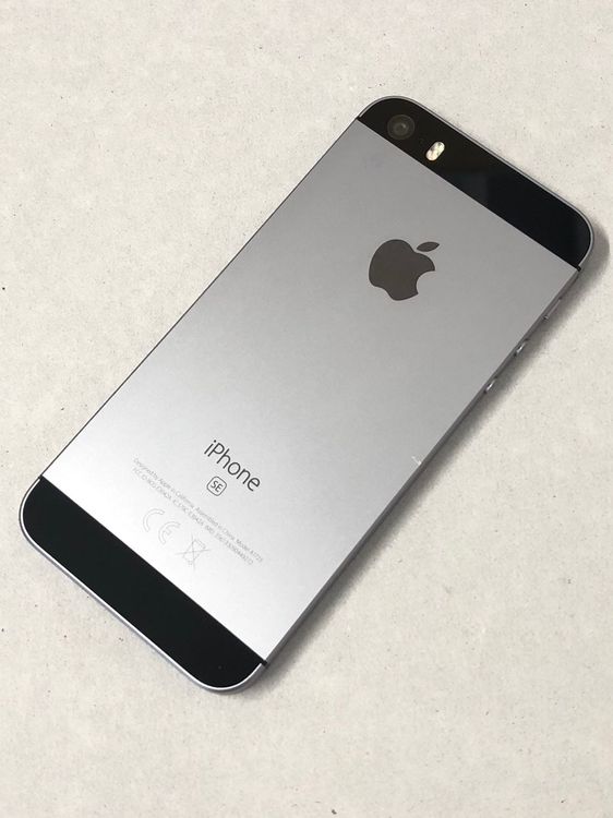 ������Х����SIM�ե꡼ iPhone SE 32GB ���ڡ������졼