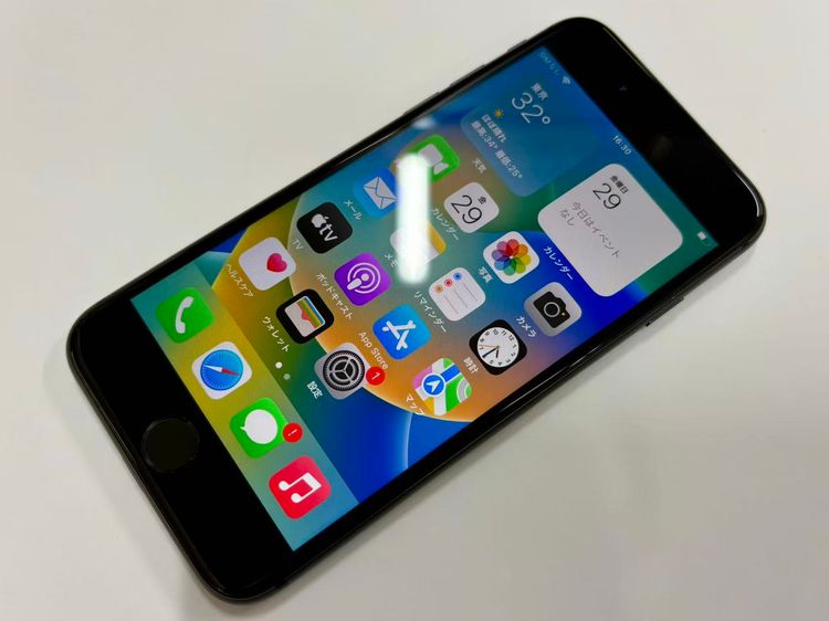 ХSIMե꡼ iPhone8 64GB ڡ쥤