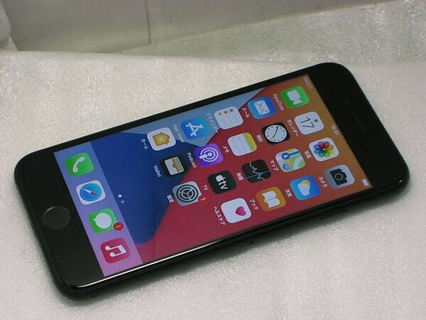 iPhone SE2 ブラック 64GB 本体au版 simロック解除（iPhone se 第二  