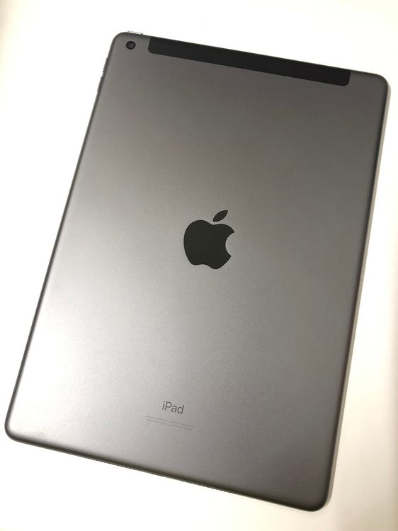 ������Х����SIM�ե꡼ iPad 8 Wi-Fi+Cellular 32GB ���ڡ������졼