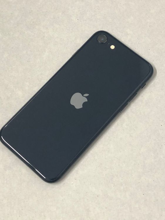 ������Х����SIM�ե꡼ iPhone SE3 128GB �ߥåɥʥ���