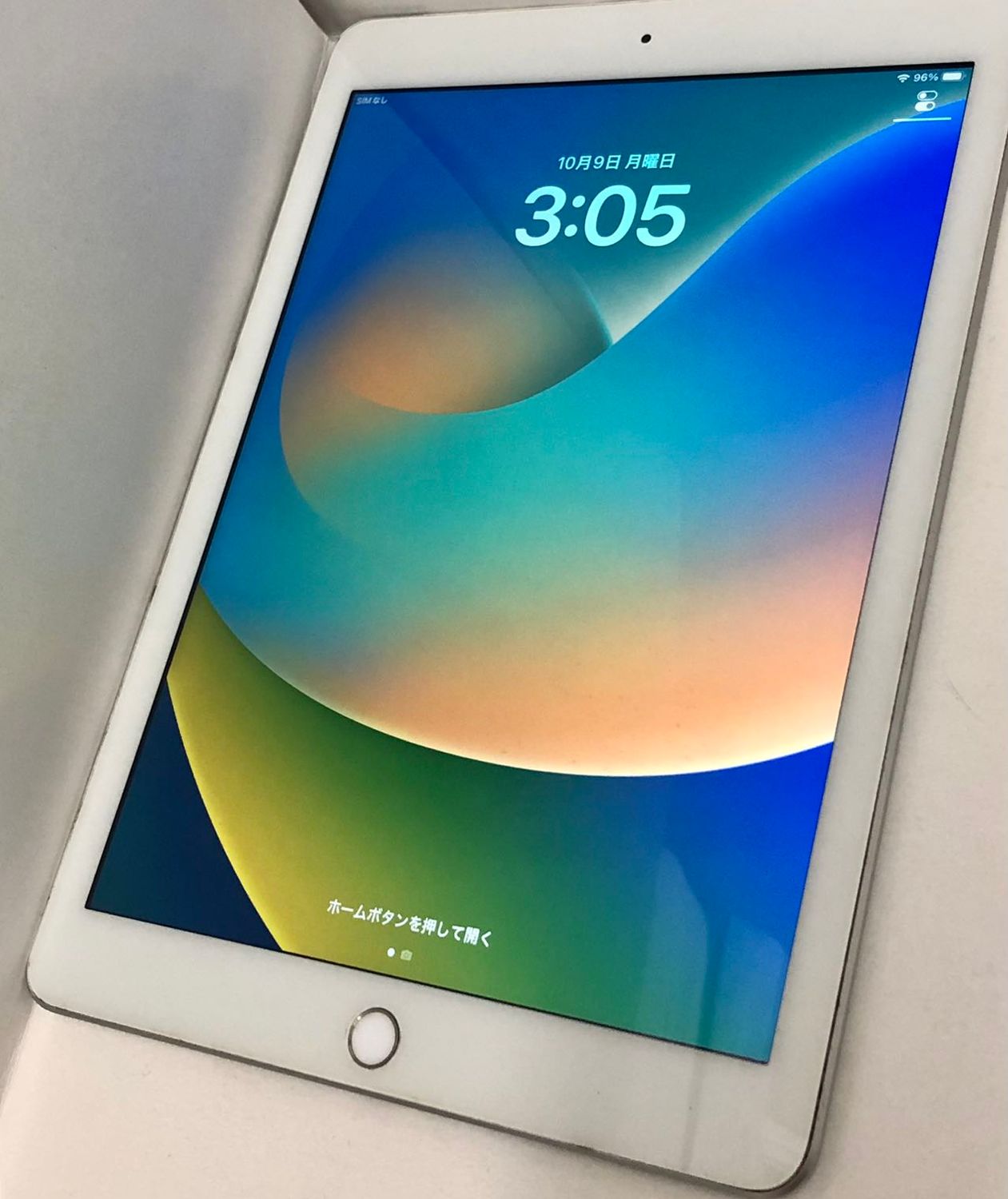 ムスビー｜セイモバイル☆国内SIMフリー iPad 5 Wi-Fi+Cellular 32GB  