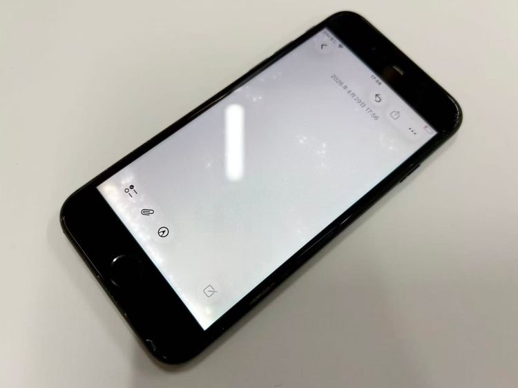 ������Х��������SIM�ե꡼ iPhone SE(��3����) 64GB �ߥåɥʥ���