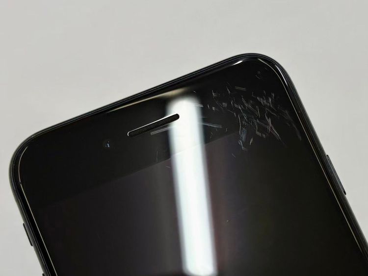 セイモバイル★国内SIMフリー iPhone SE(第3世代) 64GB ミッドナイト