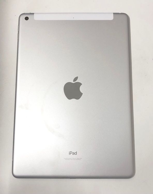 ������Х����SIM�ե꡼ iPad 9 Wi-Fi+Cellular 64GB ����С�