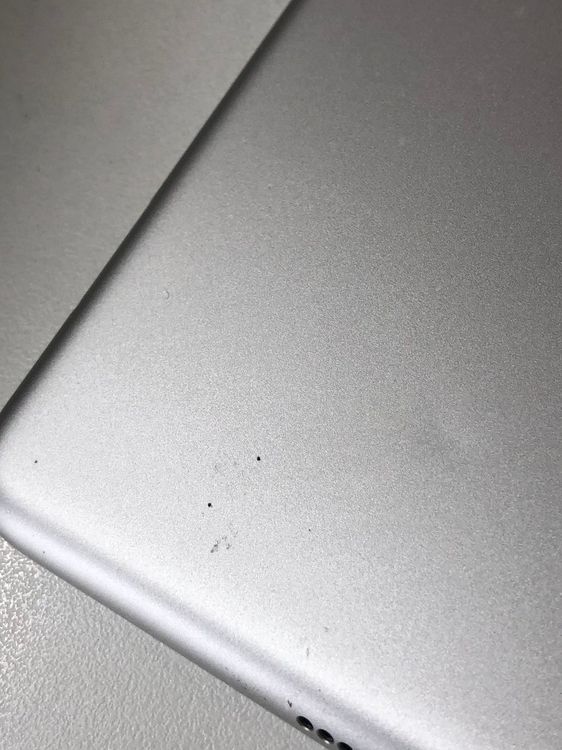 ������Х����SIM�ե꡼ iPad 9 Wi-Fi+Cellular 64GB ����С�