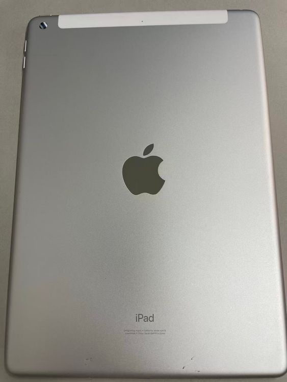 ������Х����SIM�ե꡼ iPad(8) WiFi+Cell 32GB ����С� MYMJ2J/A