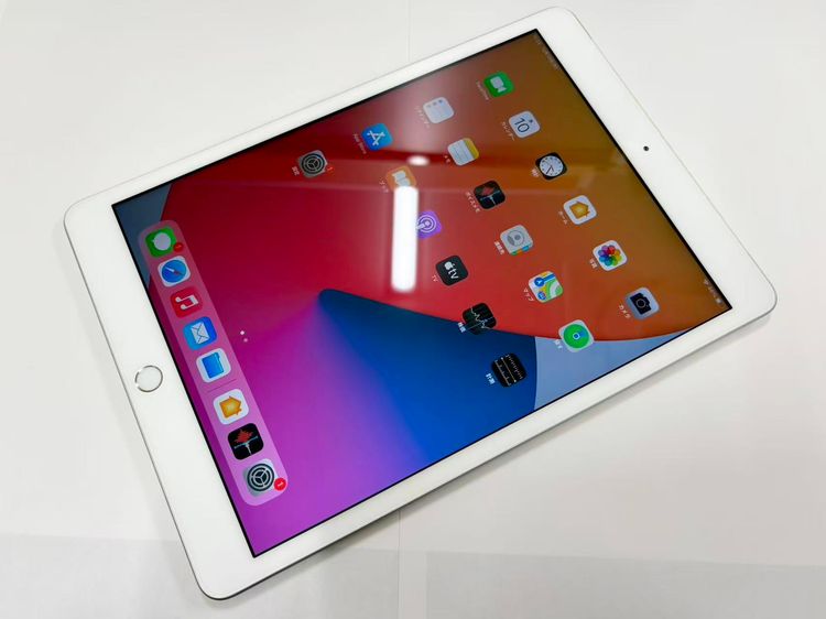 ������Х����SIM�ե꡼ iPad(��8����) Wi-Fi+Cell 32GB ����С�