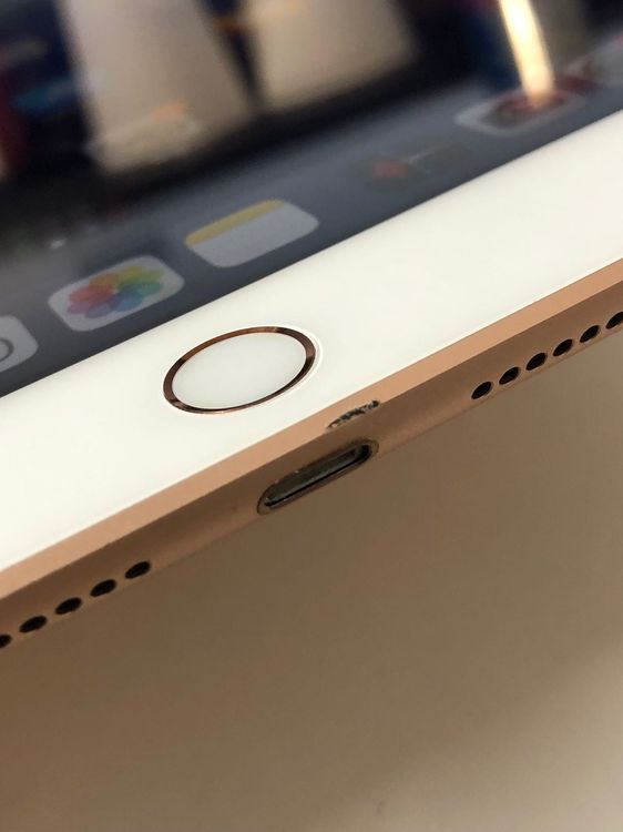 ХSIMե꡼ iPad 7 Wi-Fi+Cellular 32GB 