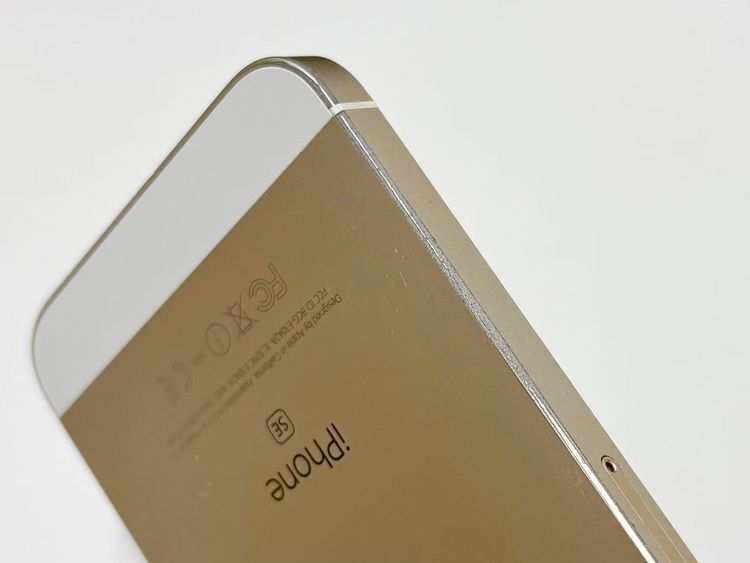 ХSIMե꡼ iPhone SE(1) 128GB 
