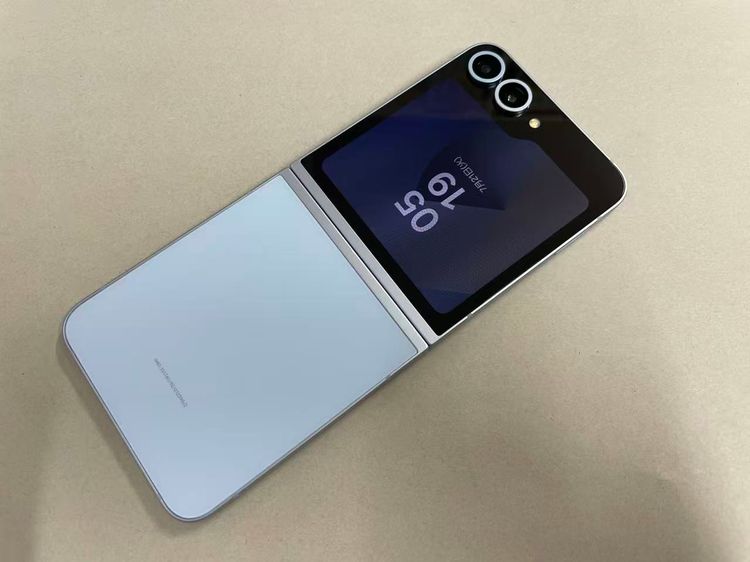������Х����SIM�ե꡼ AU Galaxy Z Flip6 SCG29 256GB �֥롼