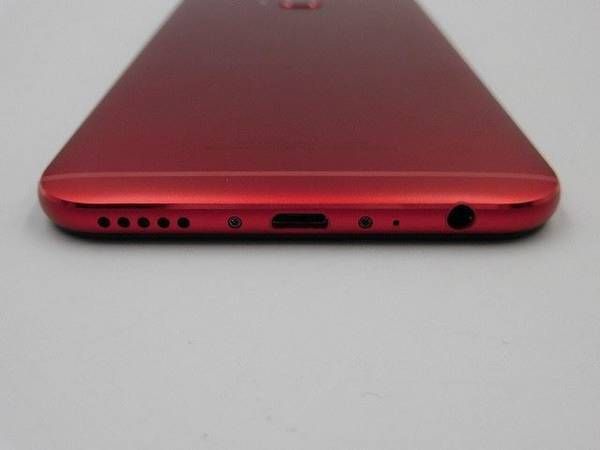 ХSIMե꡼ZenFone4 Selfie Pro (ZD552KL) å
