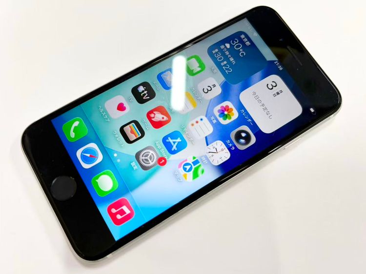������Х��������SIM�ե꡼ iPhone SE(��2����) 64GB �ۥ磻��