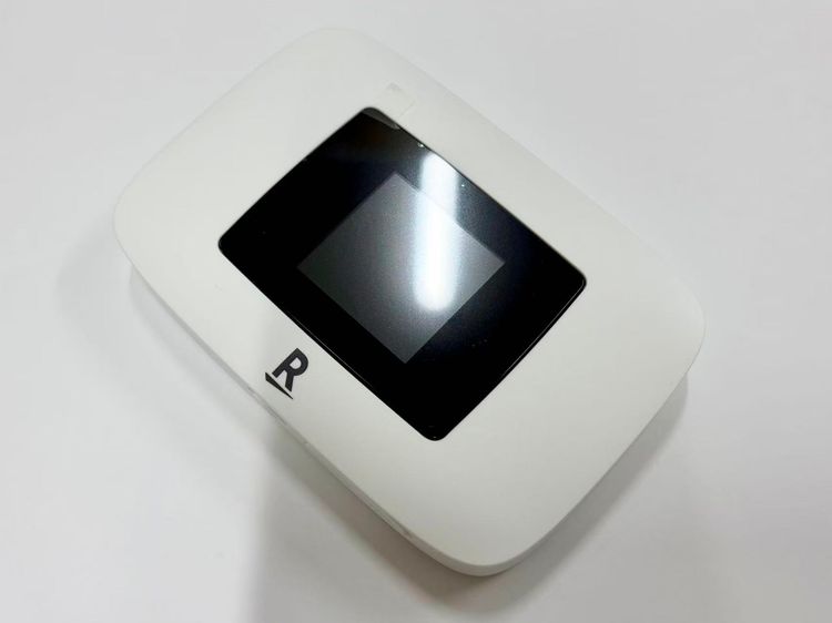 ������Х����Rakuten WiFi Pocket Platinum [�ۥ磻��] T99W541