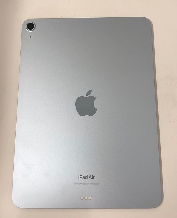 ������Х����iPad Air(M2) Wi-Fi 128GB �֥롼 MUWD3J/A