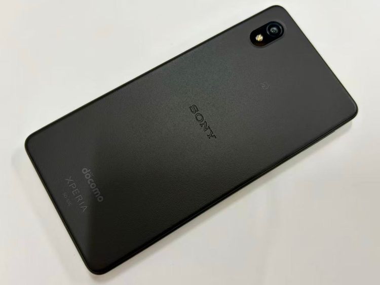 ХSIMե꡼docomo Xperia Ace III SO-53C [֥å]