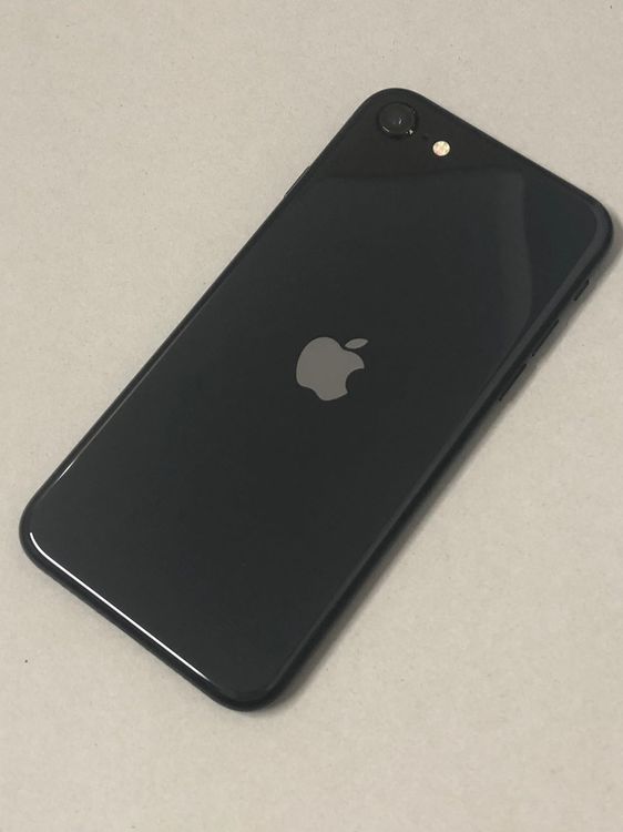 ������Х����SIM�ե꡼ iPhone SE2 64GB �֥�å�