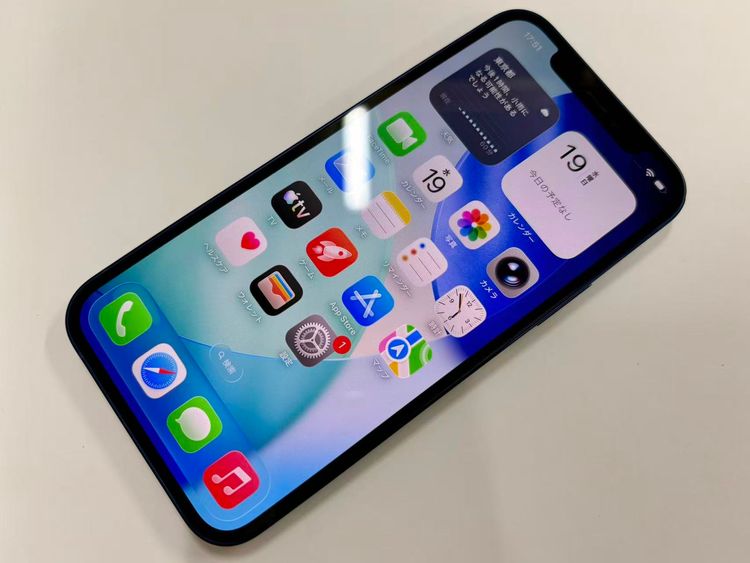 ������Х����������SIM�ե꡼ iPhone12 64GB �֥롼