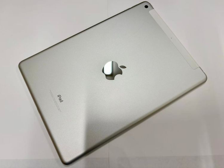 ХSIMե꡼ iPad(5) Wi-Fi+Cell 32GB С