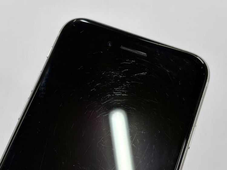 ХSIMե꡼ iPhone SE(2) 128GB ۥ磻